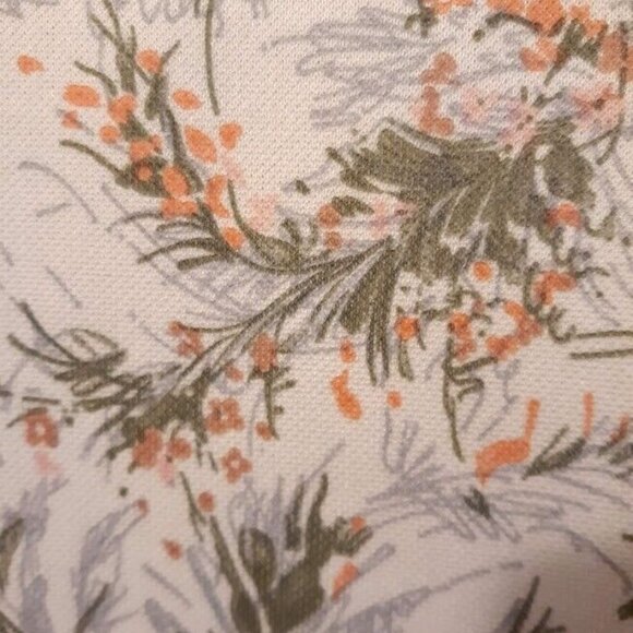 New Floral Knit Blouse M Peach Scalloped V-Neck dressy Tank Top Light & Breezy - Picture 8 of 9